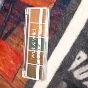 Wet N Wild 5 shade Color Icon Eyeshadow Palette